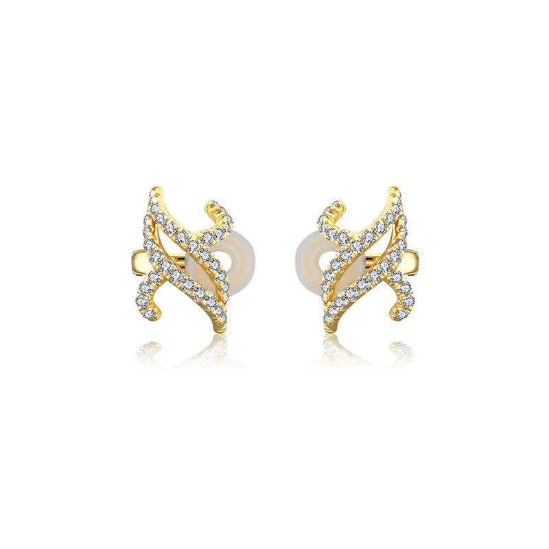 18k Gold Twisted Curve Diamond Ear Cuff