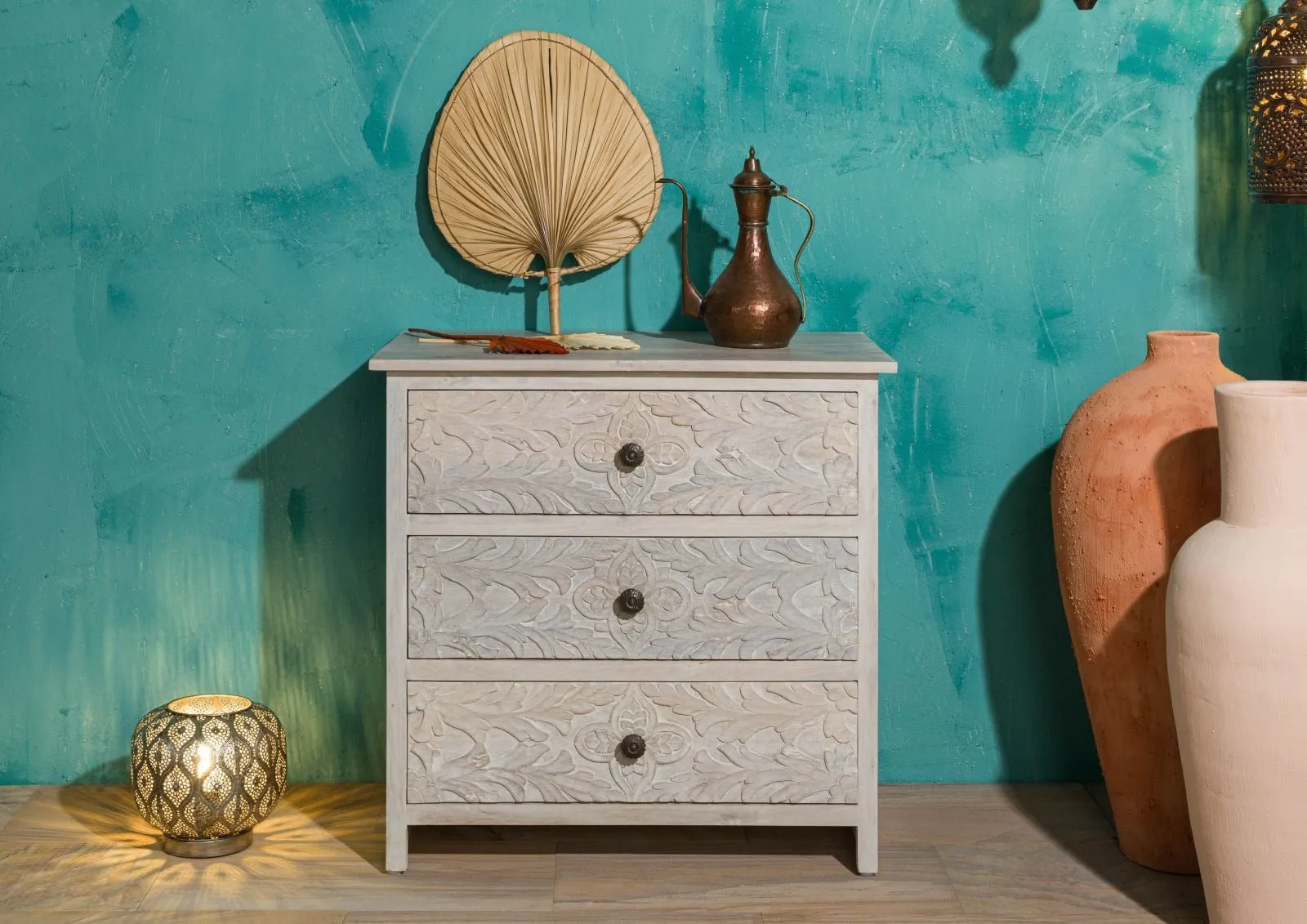 Carved Dresser Mango 80x48x78 white