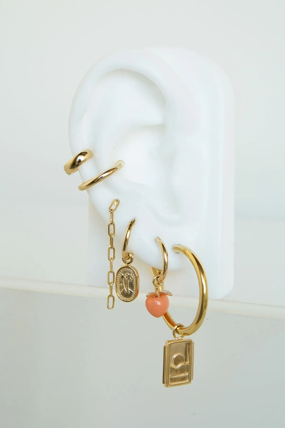 Classic ear cuff gold plated