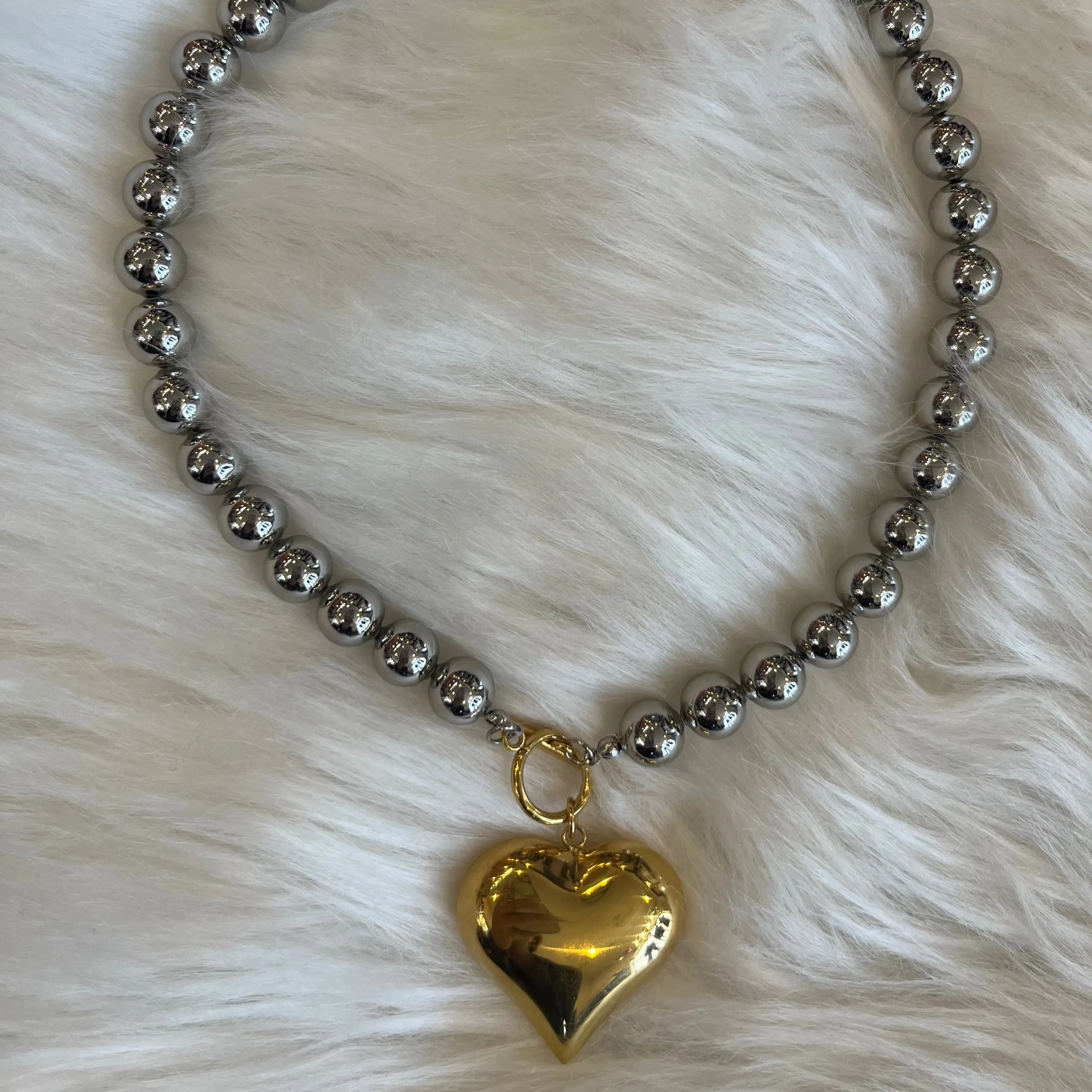 Everly Glam Mixed Metal Heart Necklace