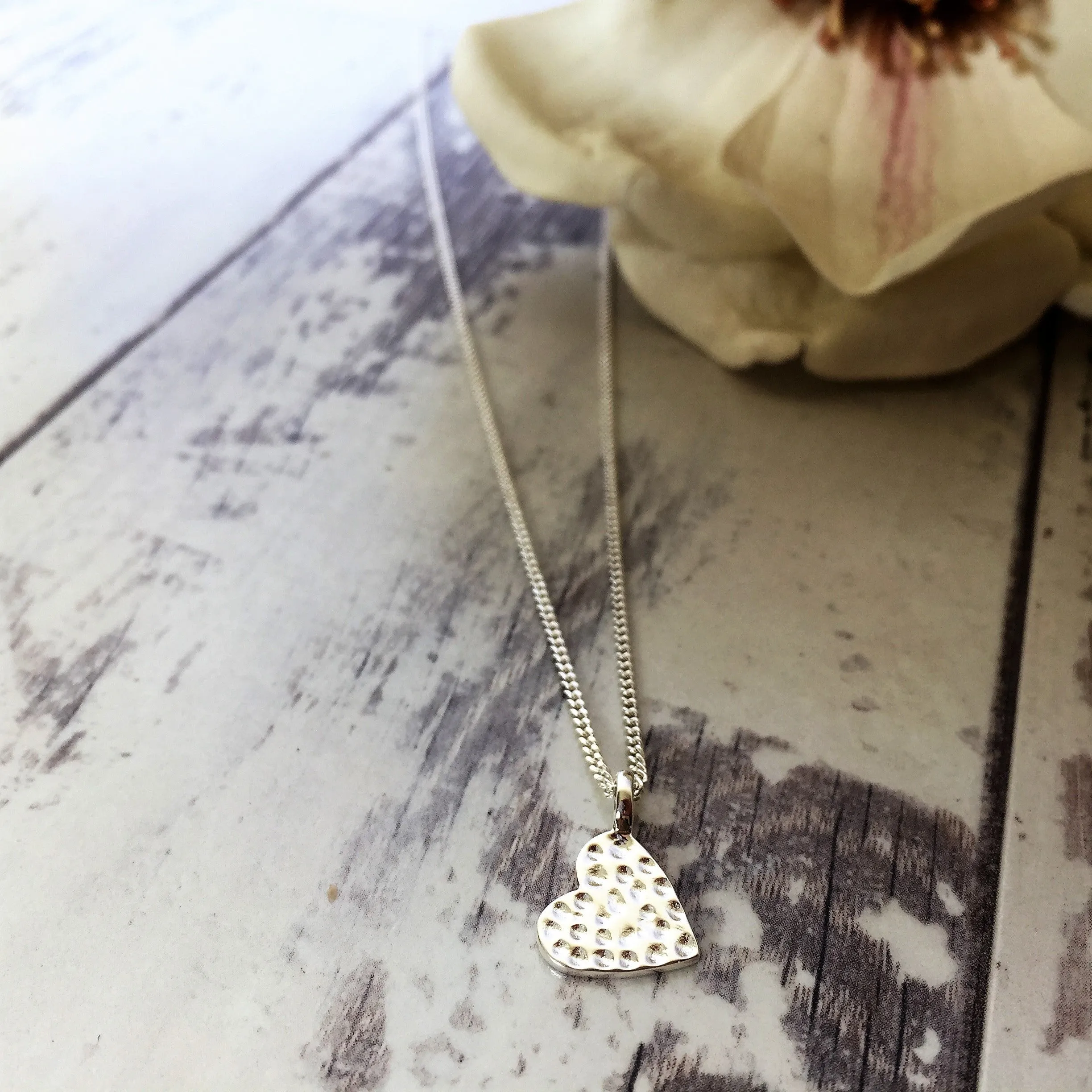 Hold My Heart Pendant - VP159