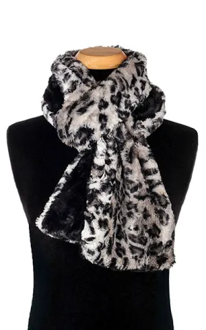 Men's Classic Scarf - Two-Tone, Luxury Faux Fur Savannah Cat in Gray