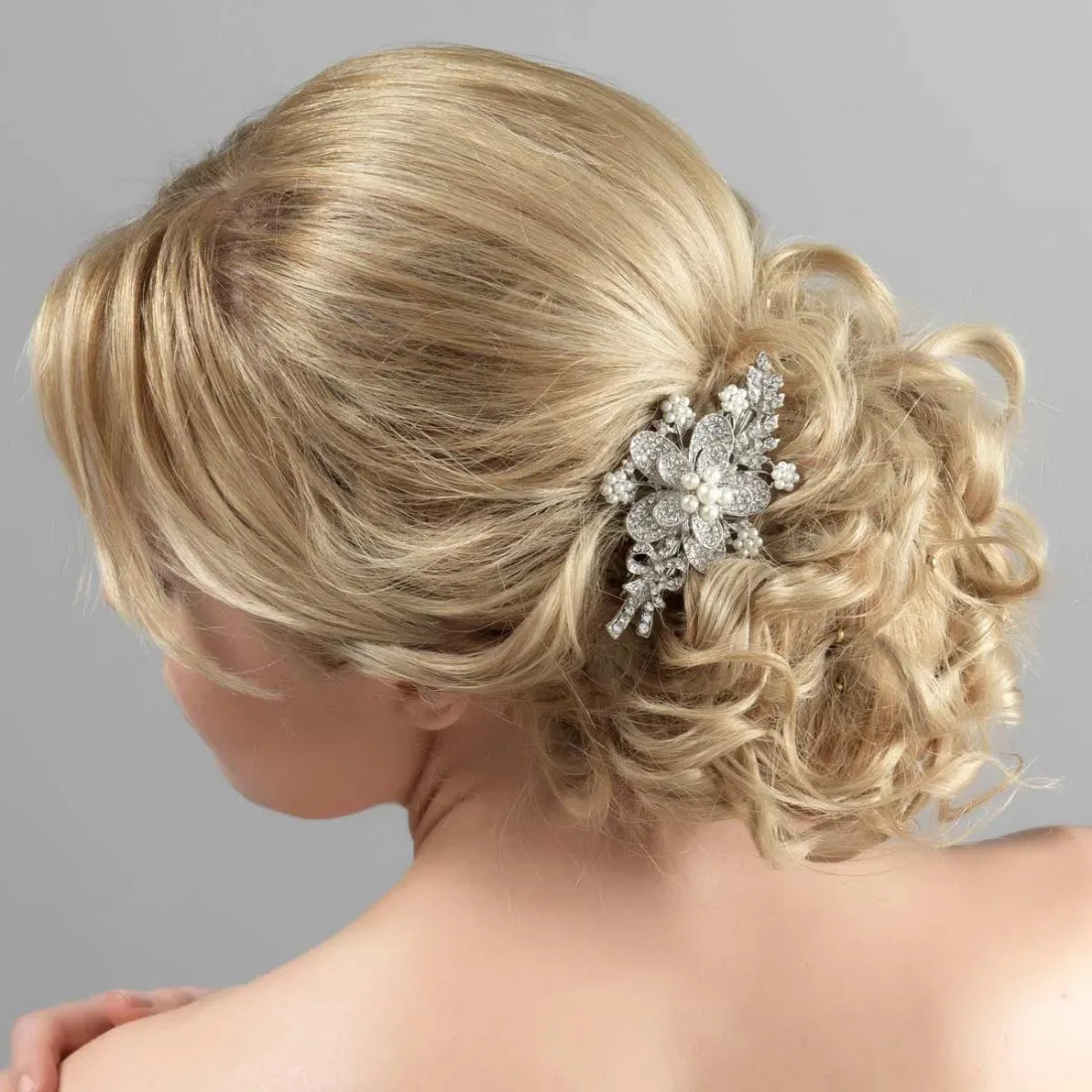 Pearls of Romance Hair Clip