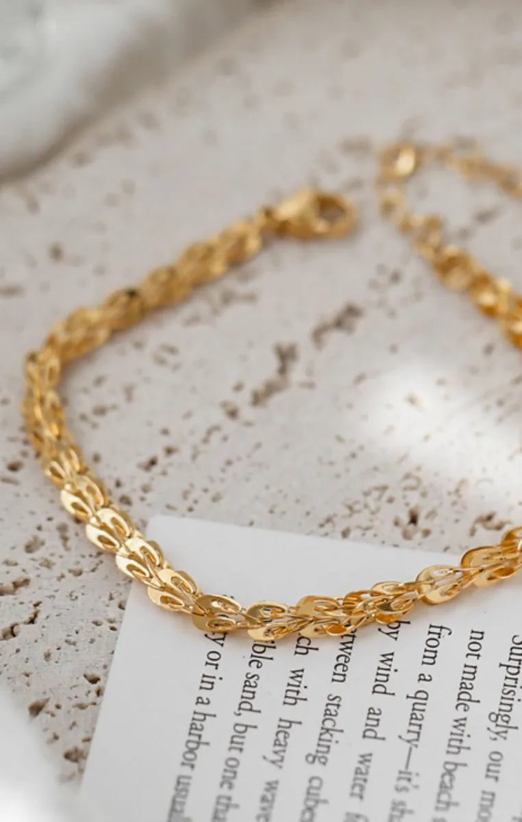 Petal Drop Pendant Bracelet in Gold