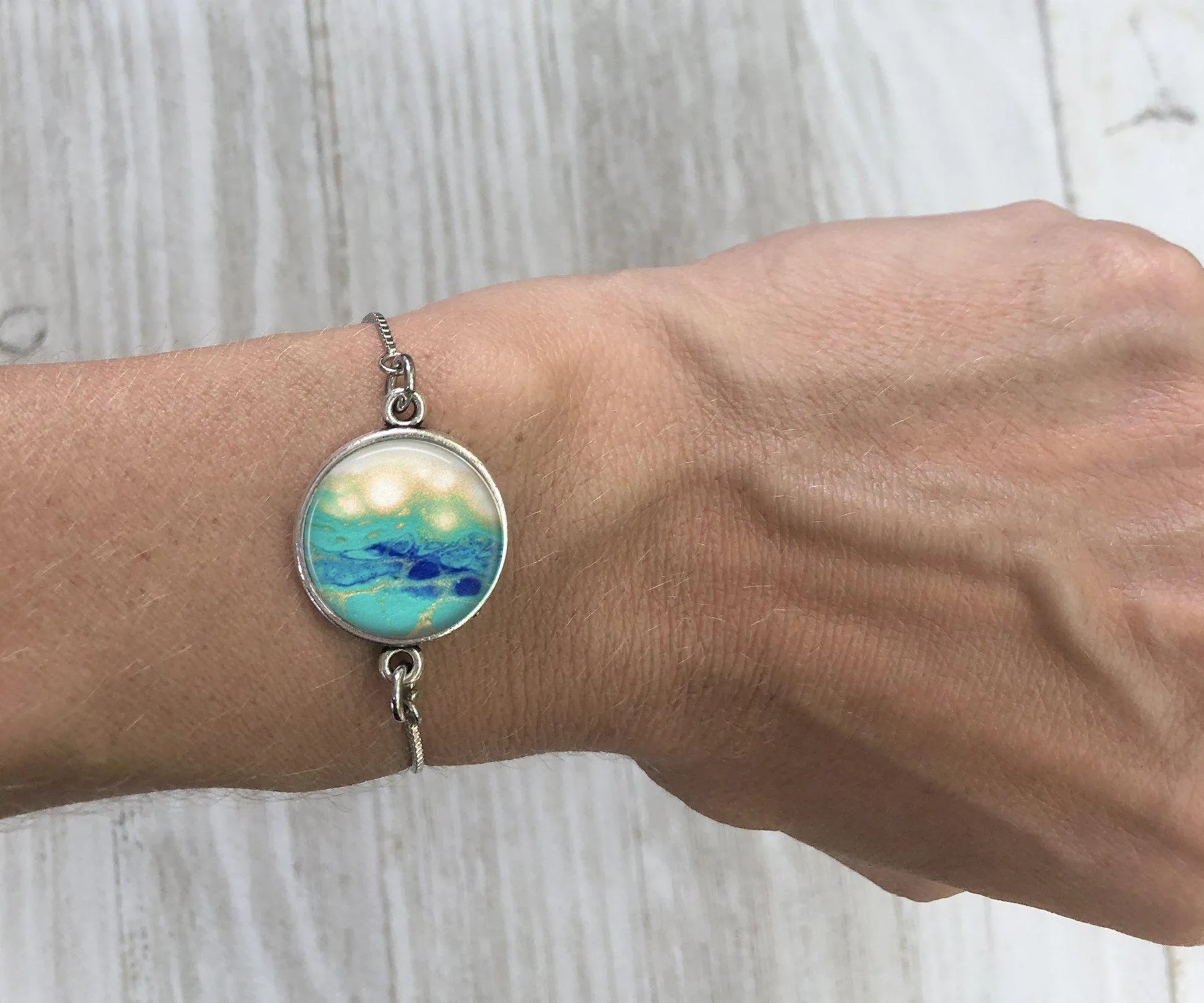 Seaside Glow Pendant Bracelet | Handmade Beach Jewelry