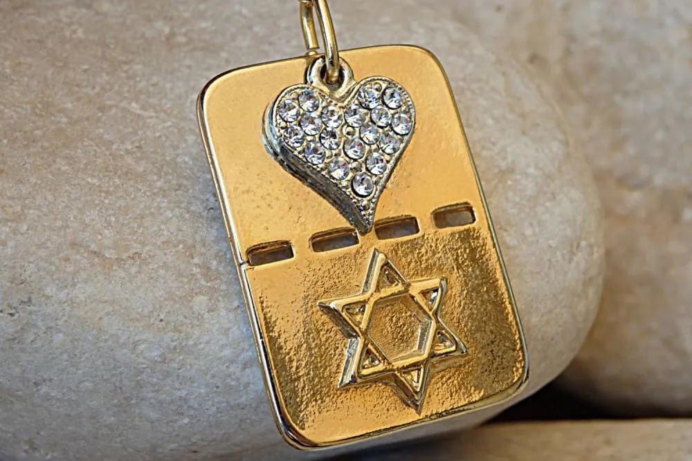 Star of David pendant.